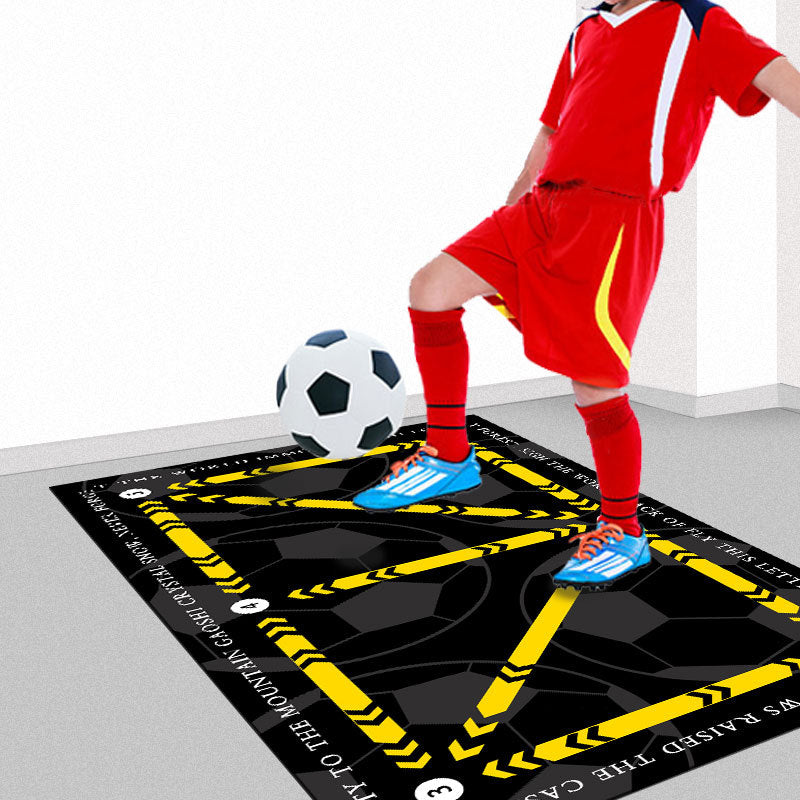 A child's best friend - Football training mat for all levels Non-slip & quiet