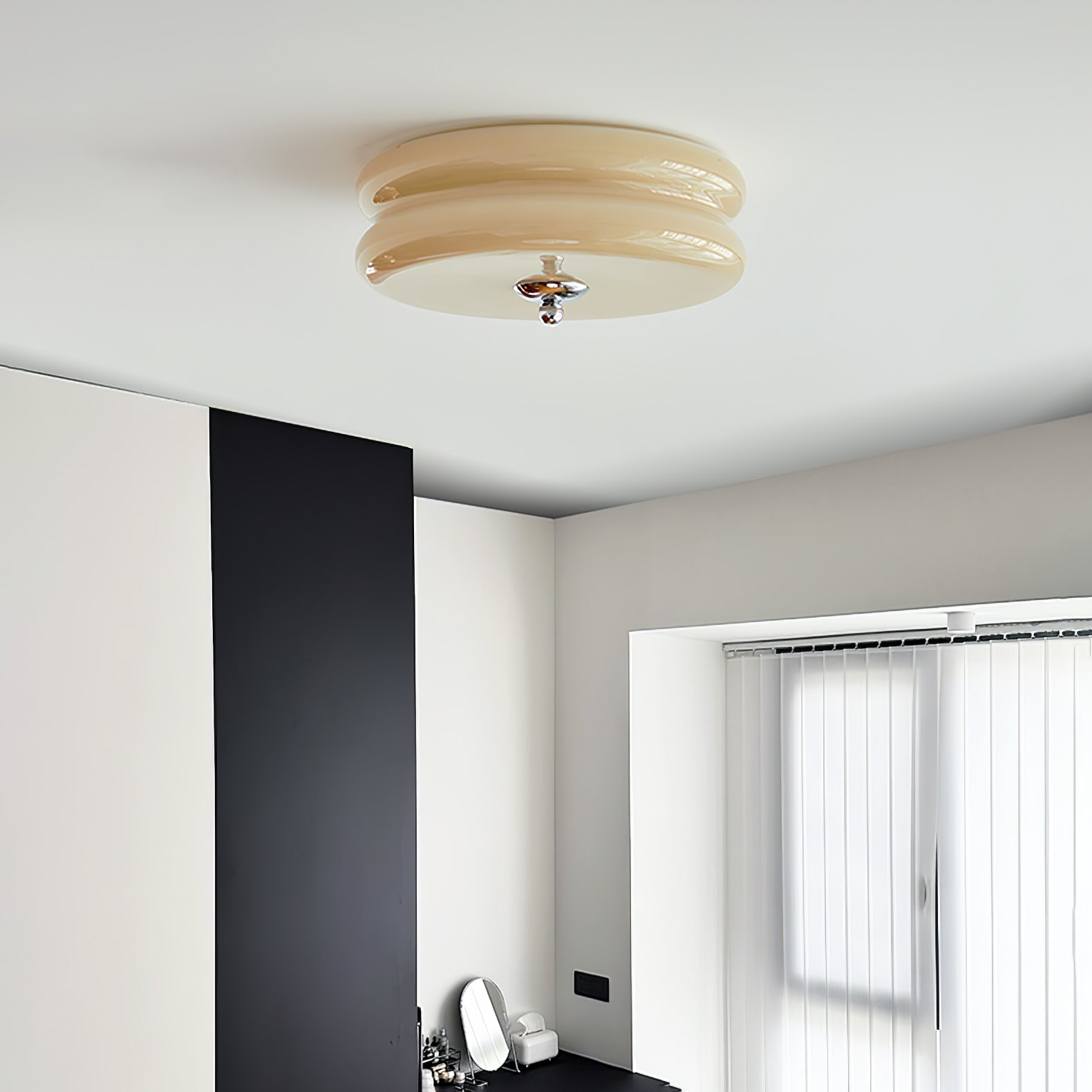 Art Deco Vintage Round Glass Ceiling Light 1-Light