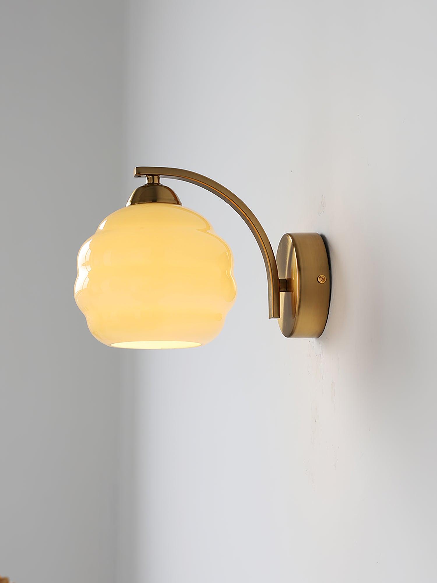 Art Deco Rippled Globe Glass Wall Sconce 1-Light
