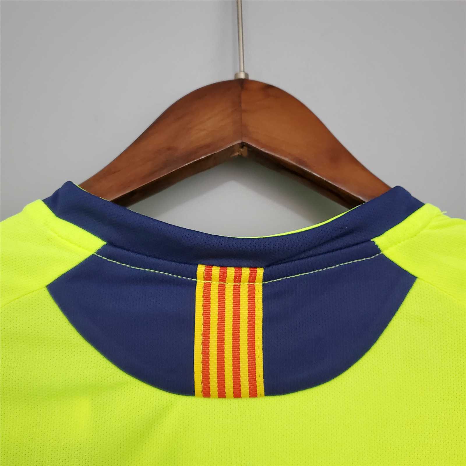 Ronaldinho Barcelona Away 2005/06 Jersey