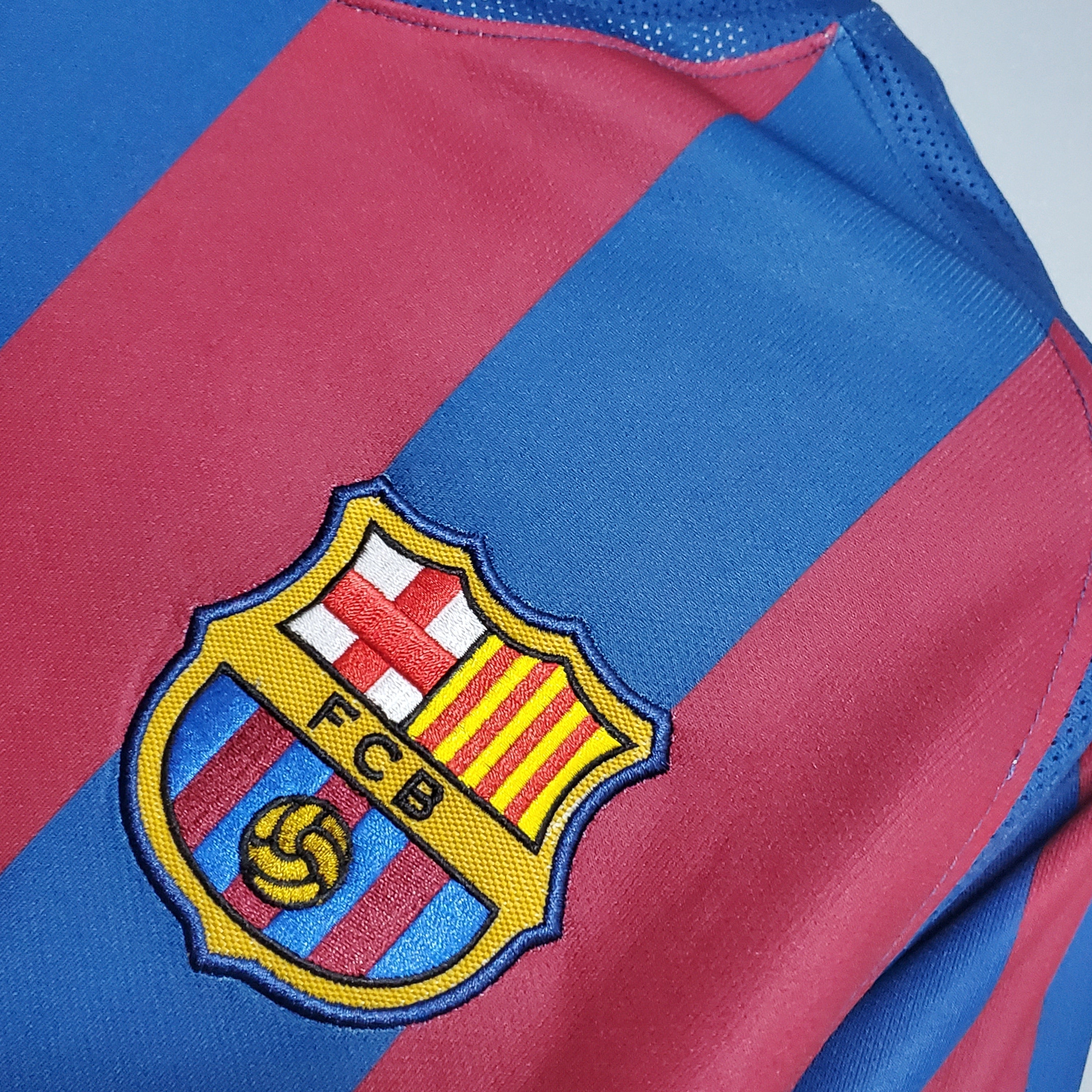 Barcelona Home Jersey Champions League 2005/06