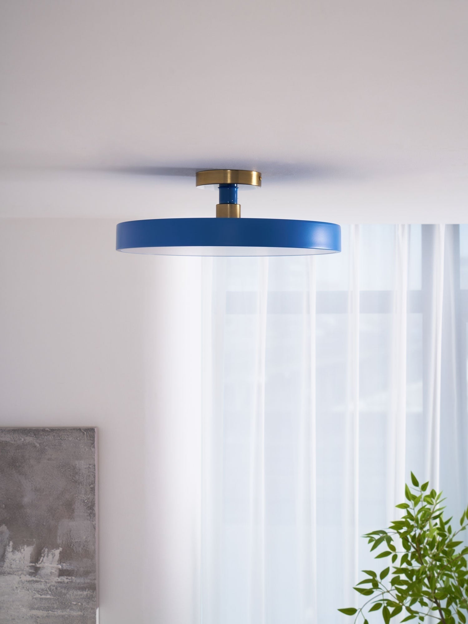 Modern Round LED Flush Mount Ceiling Light 1-Light