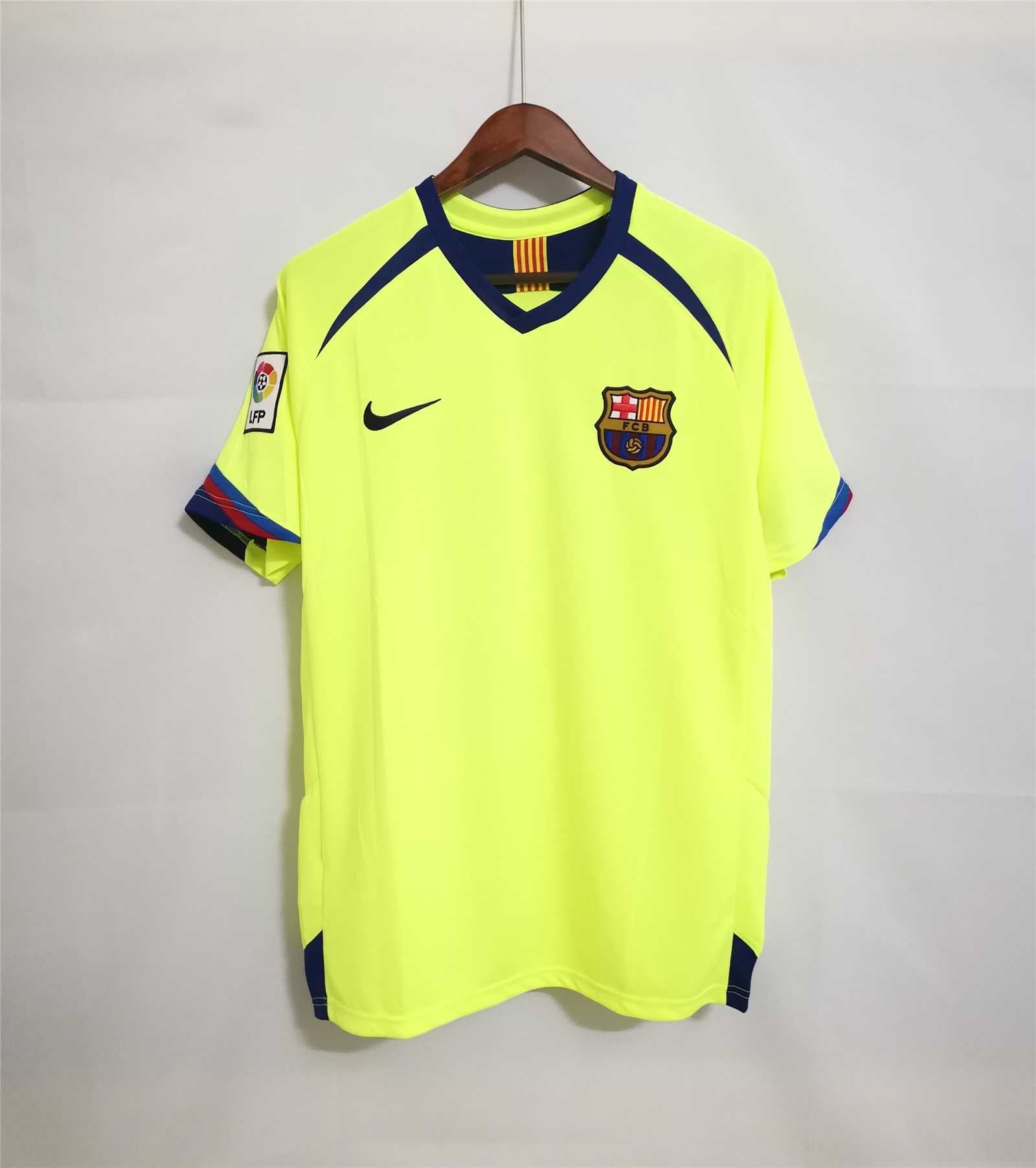 Ronaldinho Barcelona Away 2005/06 Jersey
