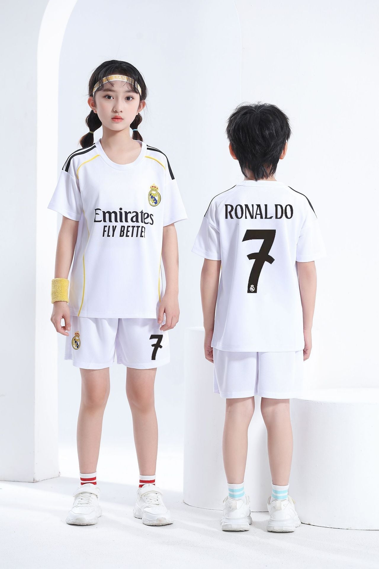 Kids’ Football Jersey & Shorts Set Real Madrid – Cristiano Ronaldo