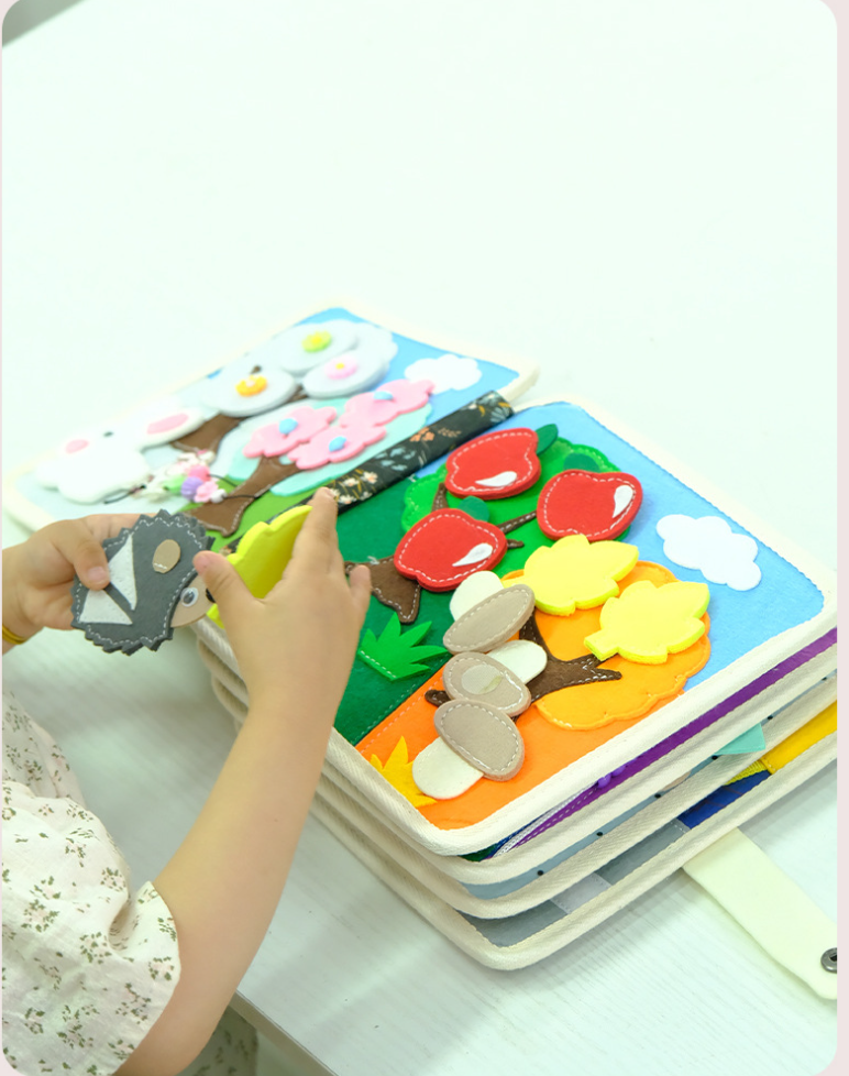 Libro Tavola Attività Montessori
