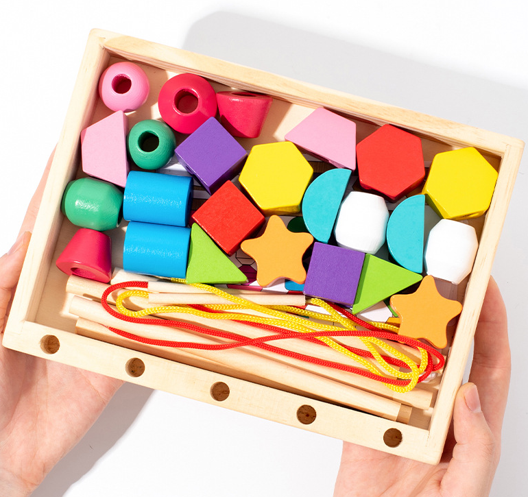 Impilatore di perline arcobaleno Montessori