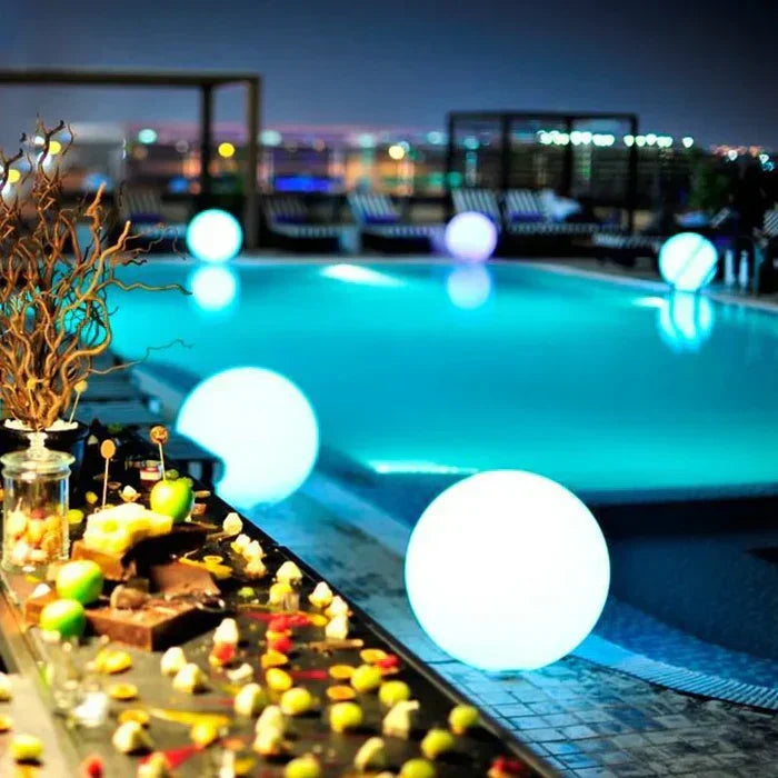 Modern PE Globe Outdoor Garden Light LED Rechargeable