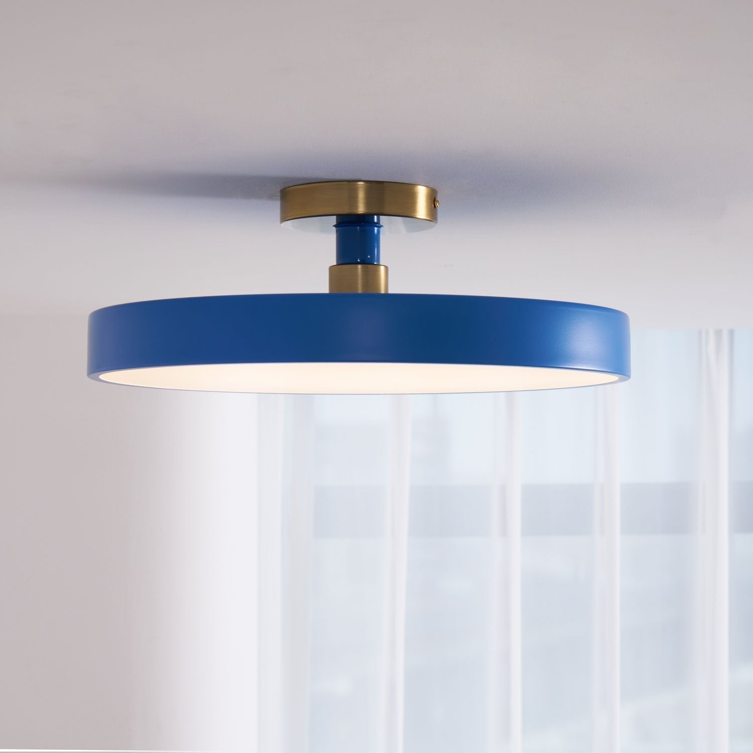 Modern Round LED Flush Mount Ceiling Light 1-Light