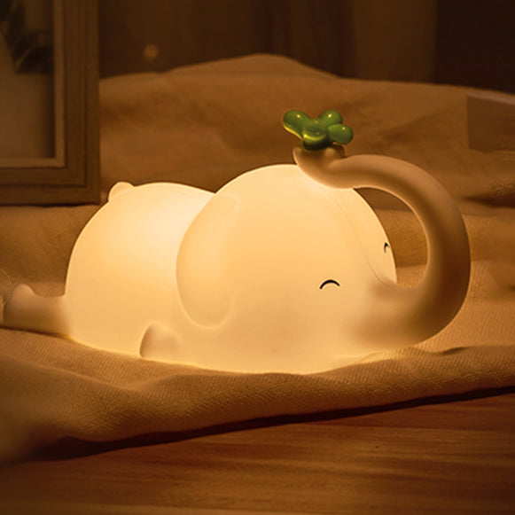Squishy Siliconen Vliegende Olifant LED Nachtlampje - Perfect Cadeau voor Kinderen & Meisjes