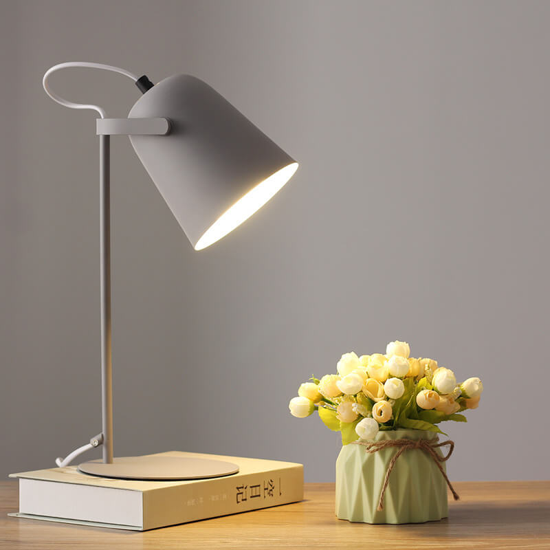 Nordic Metal Cone Table Lamp LED 1-light