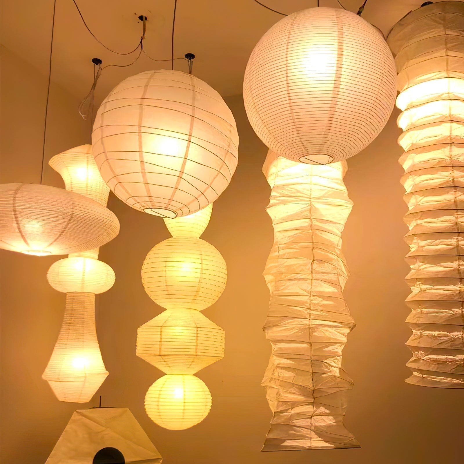 Japanese Washi Paper Globe Pendant Light 1-Light