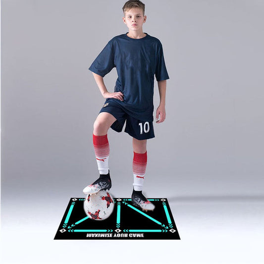 A child's best friend - Football training mat for all levels Non-slip & quiet