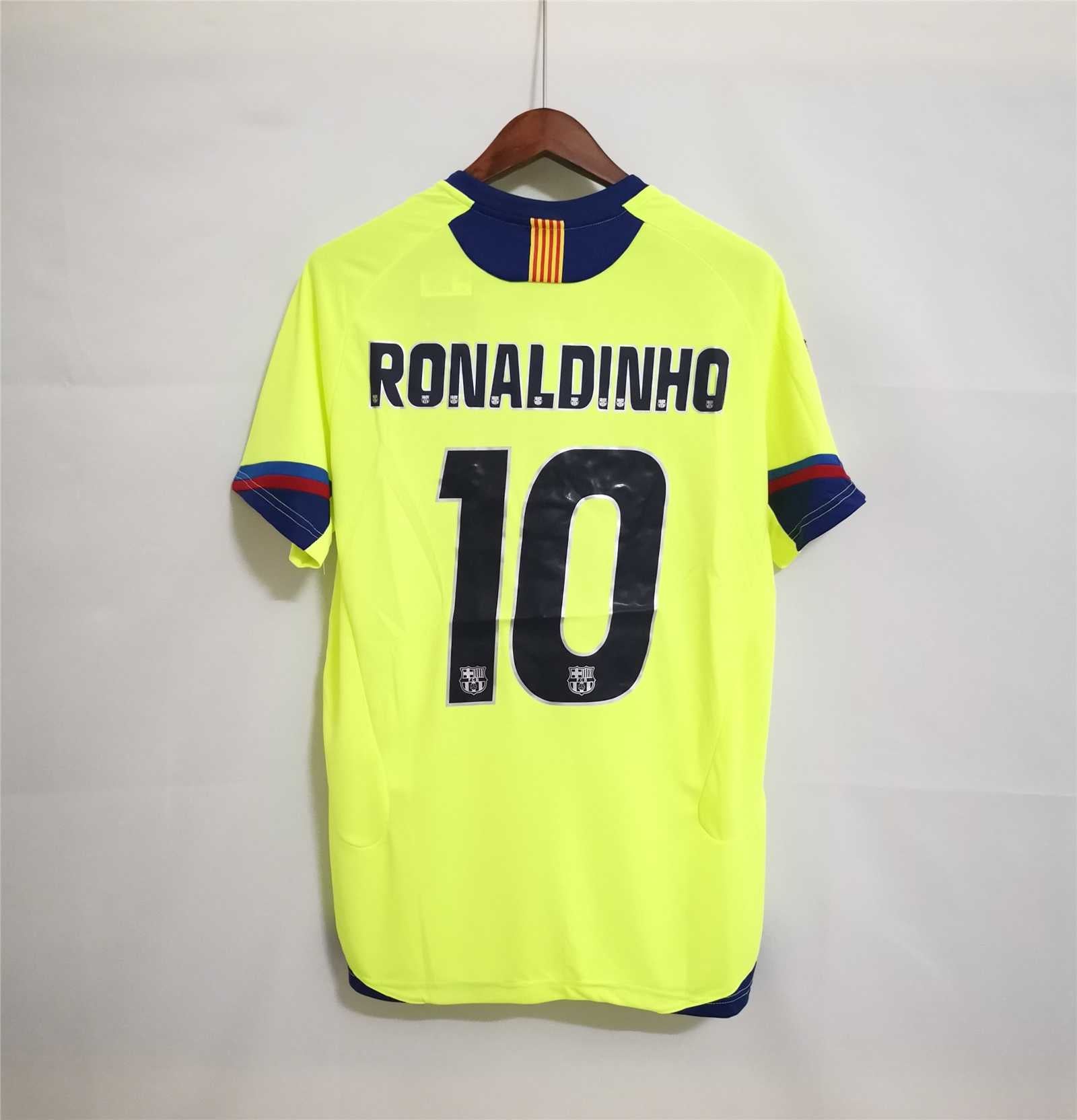 Ronaldinho Barcelona Away 2005/06 Jersey