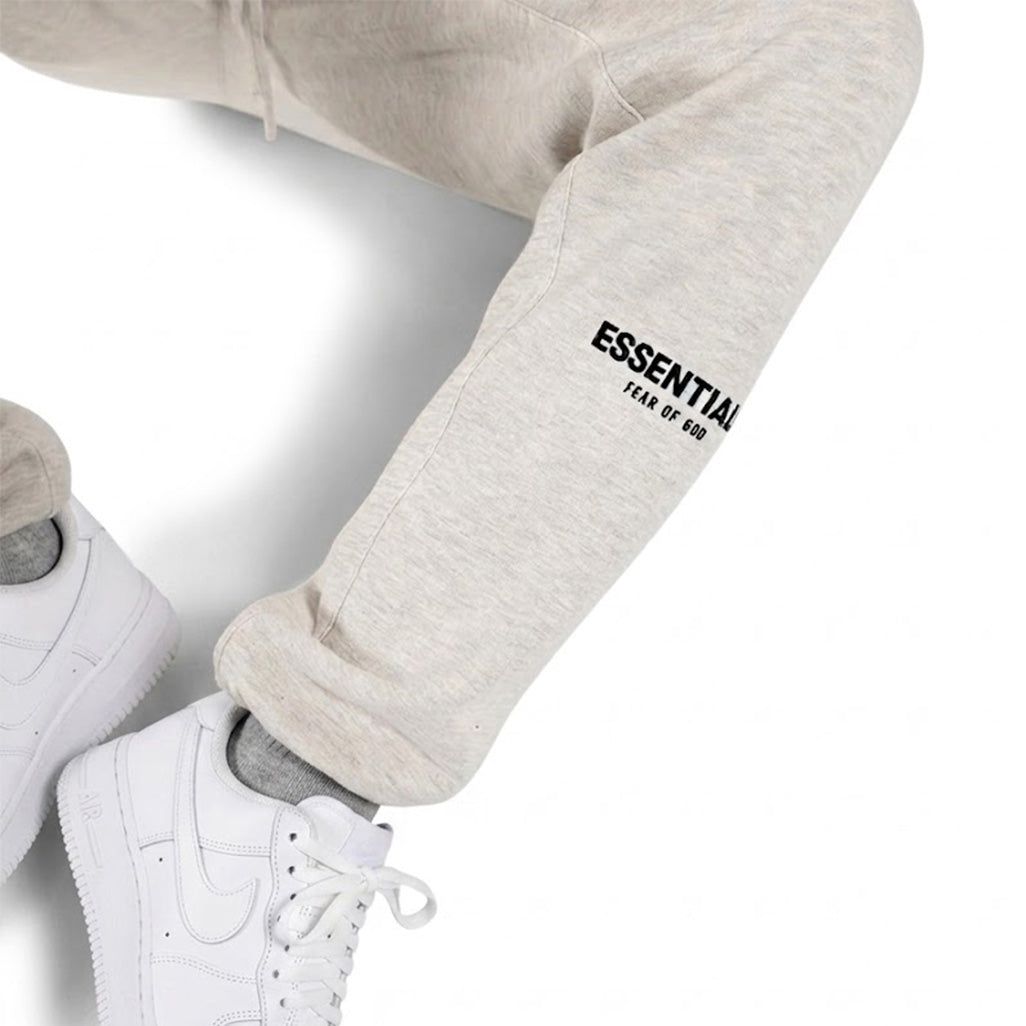 Fear of God Essentials Sweatpants Light Oatmeal SS22