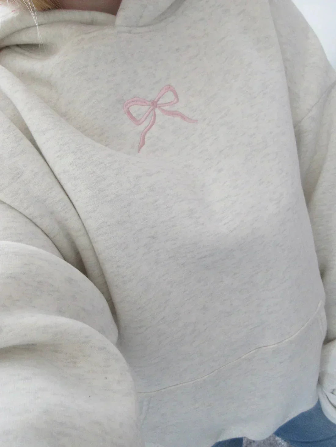 Puili | Hoodie with Bow Detail