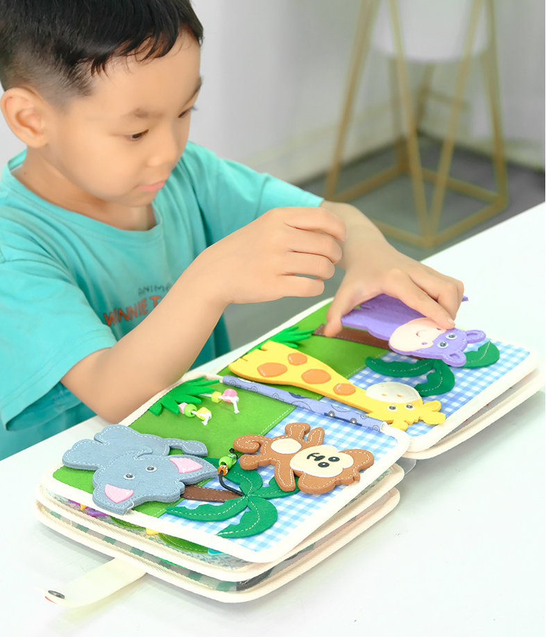 Libro de tablero de actividades Montessori