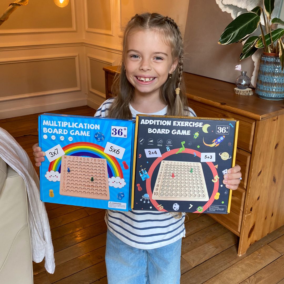 Gioco di Matematica Montessori con Carte e Dadi
