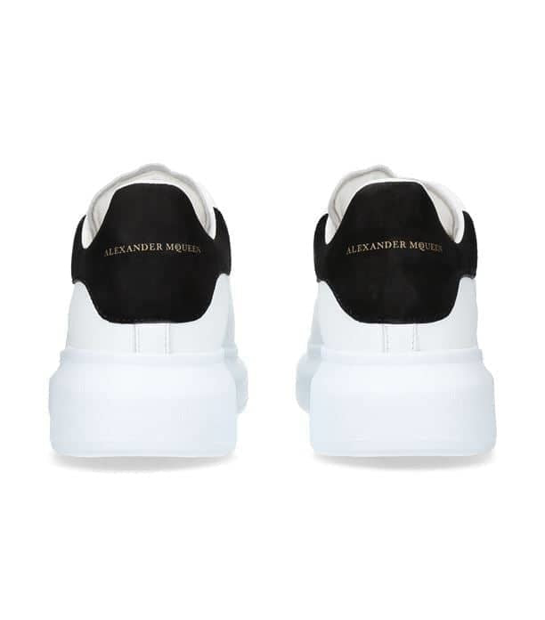 ALEXANDER MCQUEEN Oversized low top suede sneaker white/black
