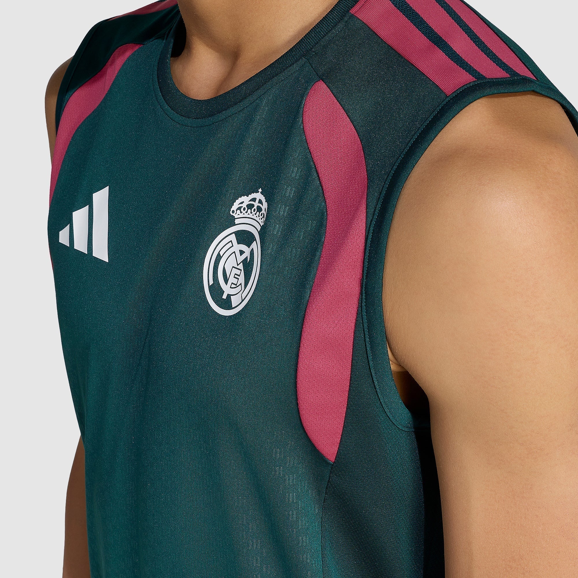 Real Madrid 26/27 Sleeveless Training Jersey